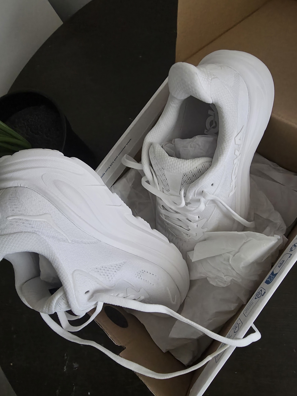 White Women's Athletic Sneakers - Brand Unspecified